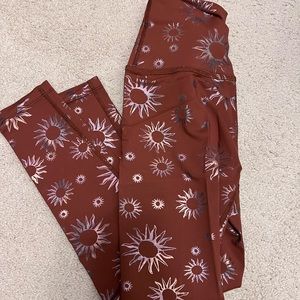 Beyond Yoga Sun print leggings